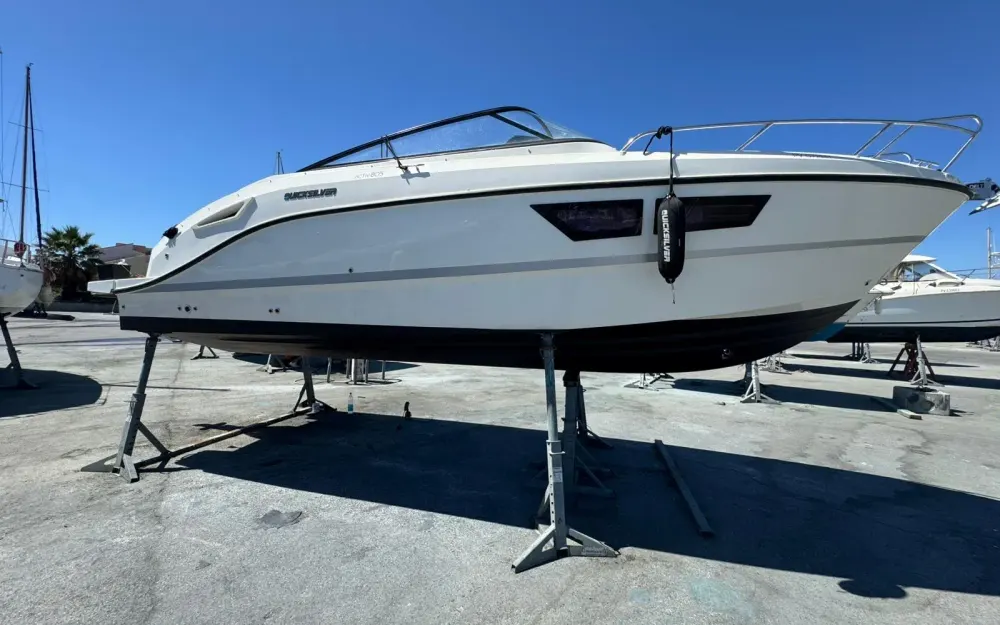 slider 4 Quicksilver Activ 805 Cruiser
