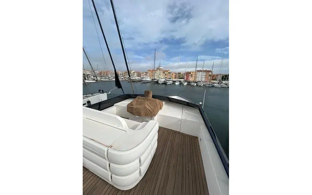 slider 10 Castellane Pointu A Livarde