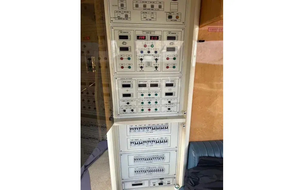 slider 25 Castellane Pointu A Livarde