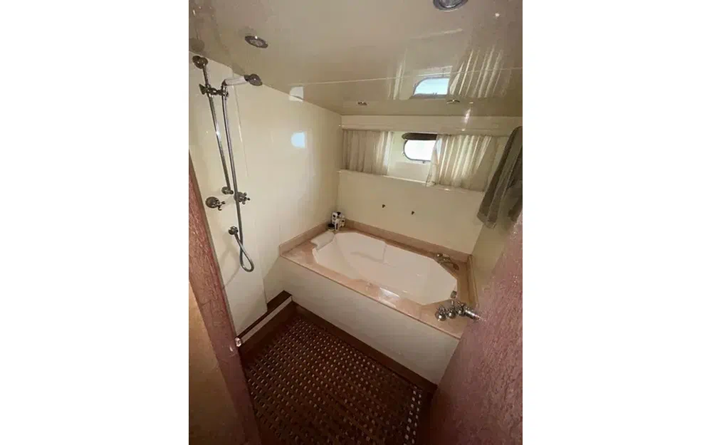 slider 35 Castellane Pointu A Livarde