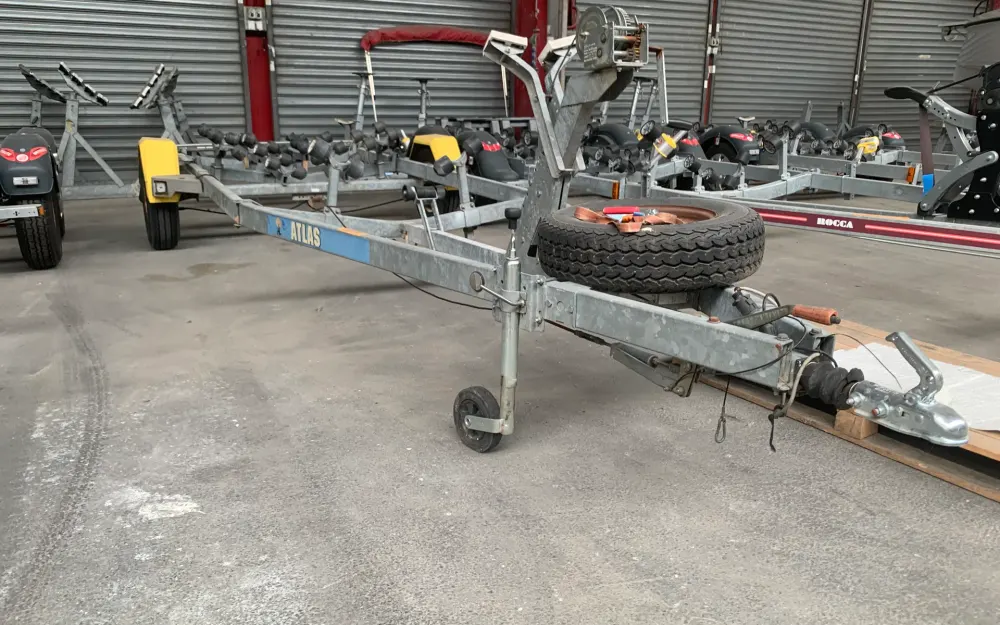 slider 0 REMORQUE SATELLITE B151L1