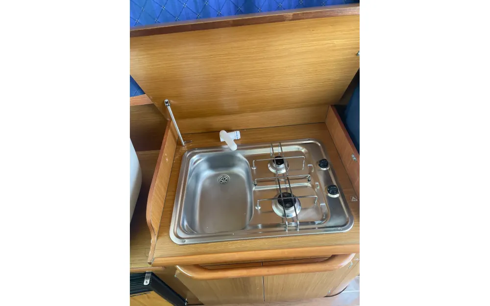 slider 6 Jeanneau Merry Fisher 805