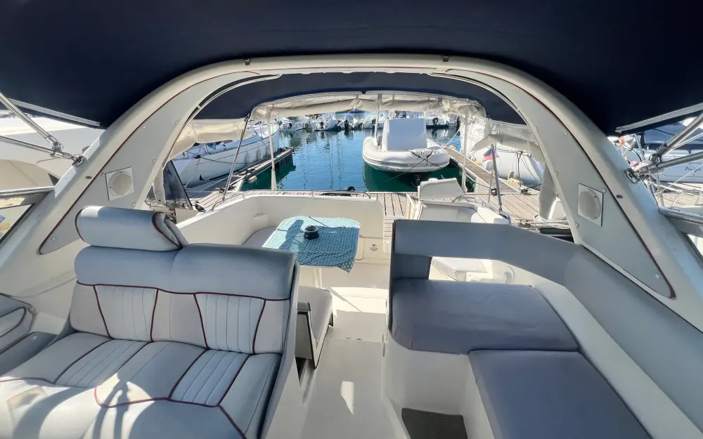 slider 13 Sealine  328