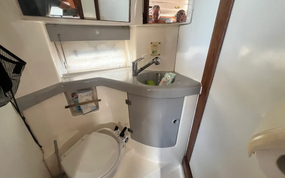 slider 29 Sealine  328