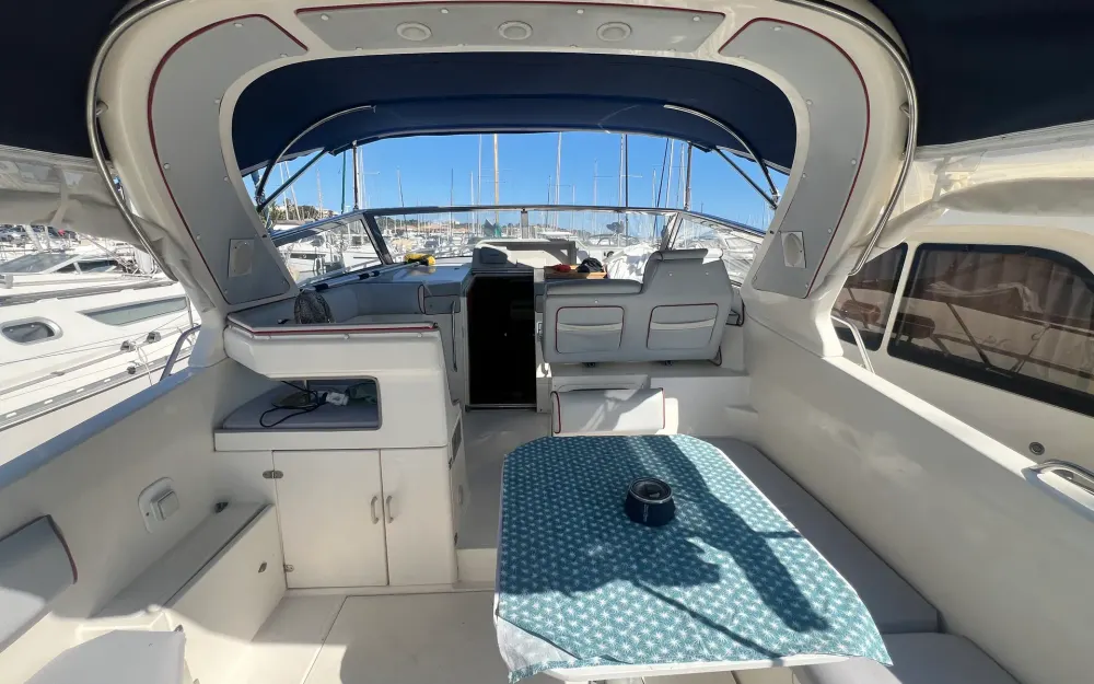 slider 6 Sealine  328