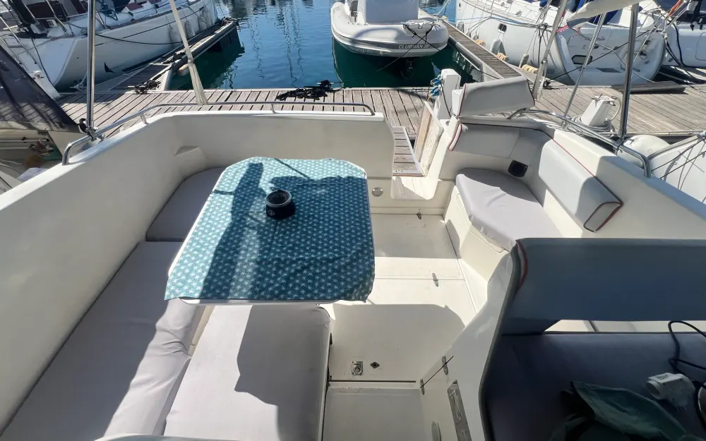 slider 7 Sealine  328