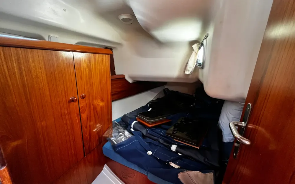 slider 14 Jeanneau Sun Odyssey 37