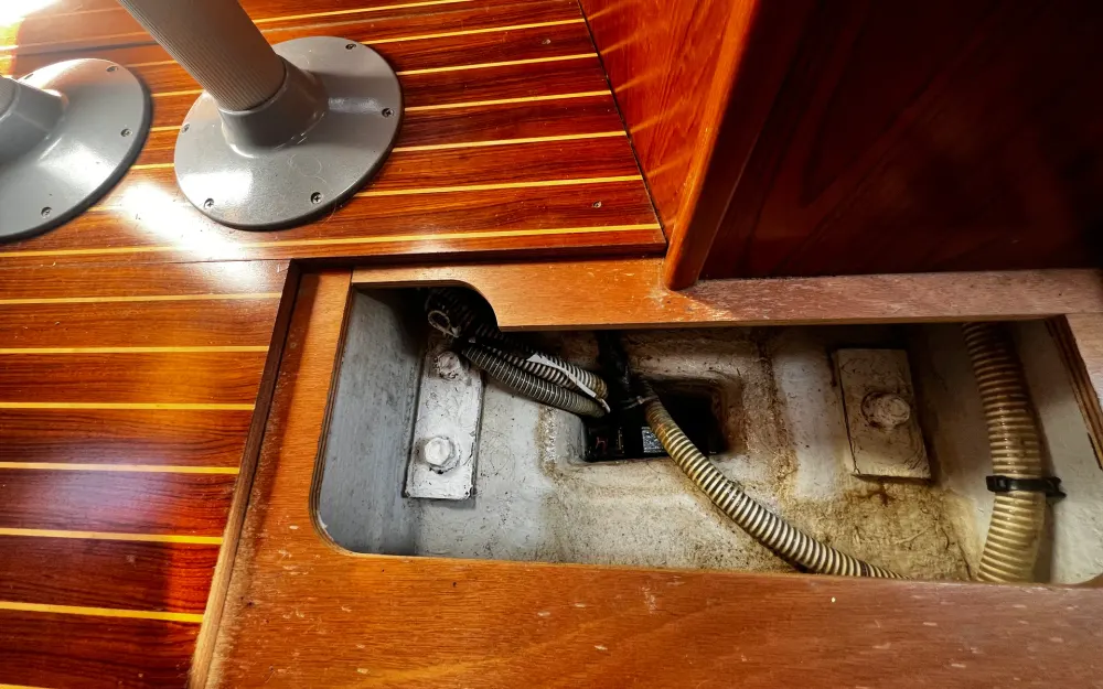 slider 28 Jeanneau Sun Odyssey 37
