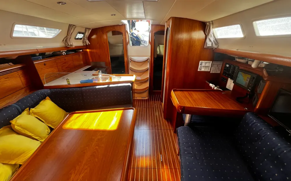 slider 35 Jeanneau Sun Odyssey 37