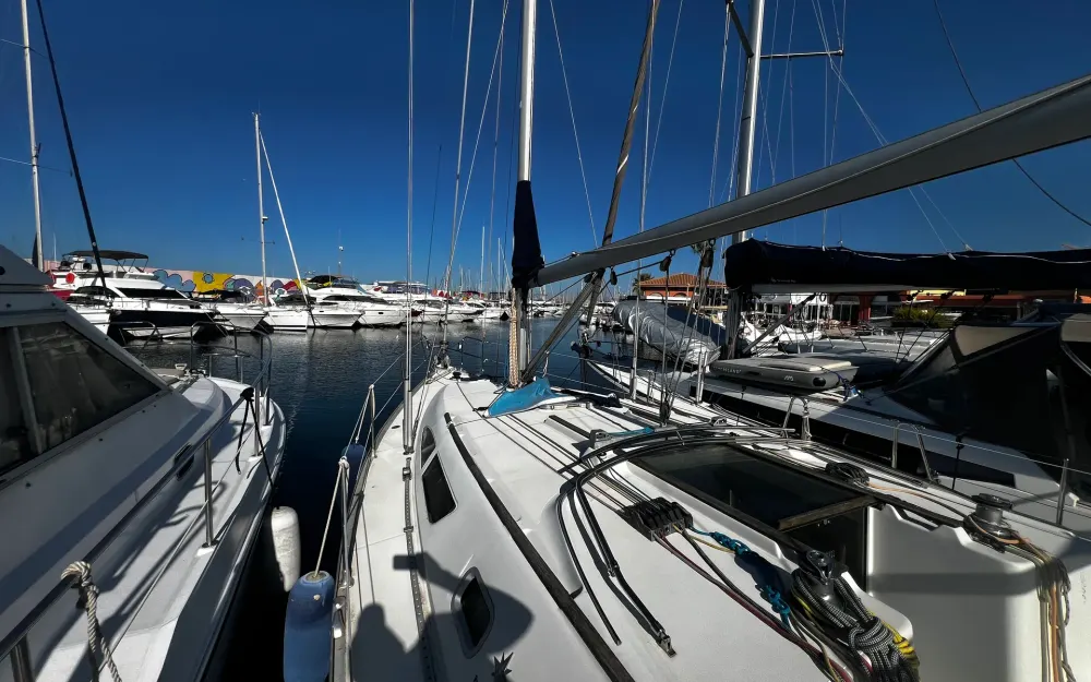 slider 4 Jeanneau Sun Odyssey 37