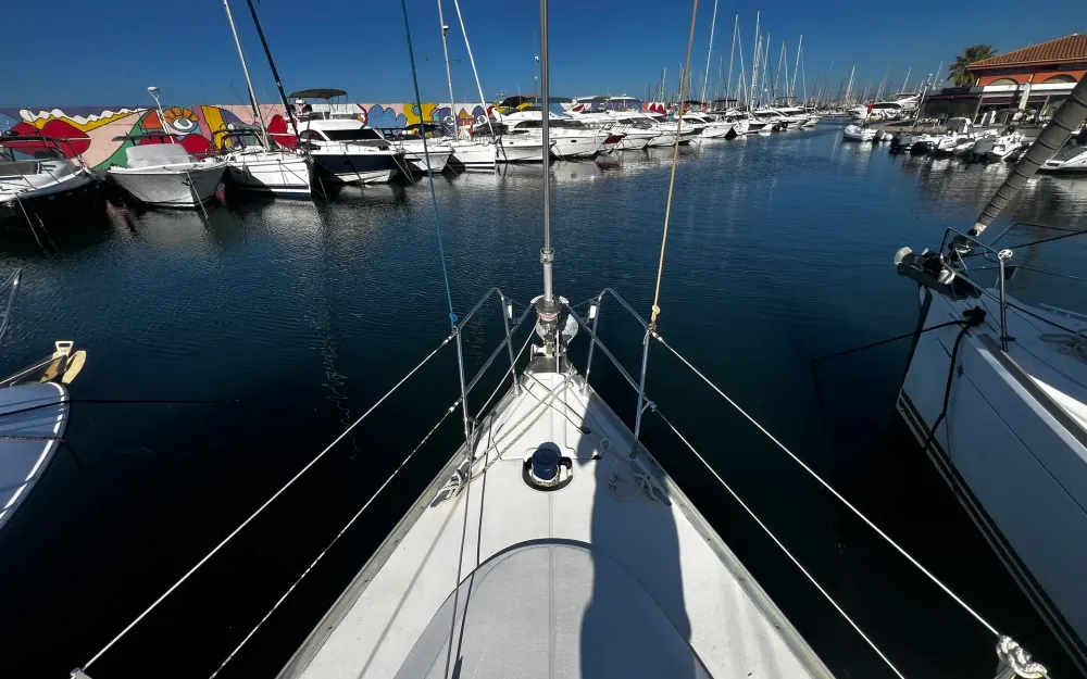 slider 8 Jeanneau Sun Odyssey 37