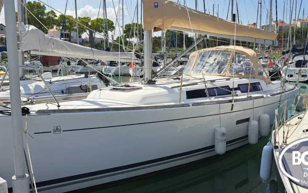 slider 0 Dufour  335Grand Large