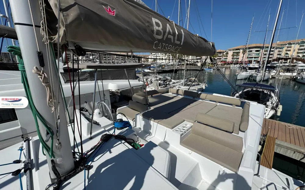 slider 17 Bali Catamarans Catspace