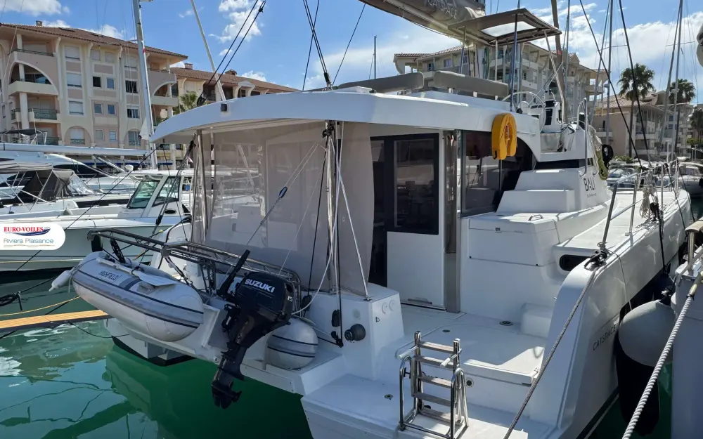 slider 1 Bali Catamarans Catspace
