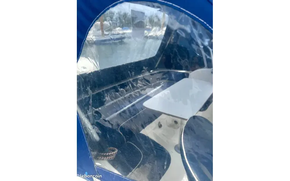 slider 2 Kelt Azura 650 Cabin