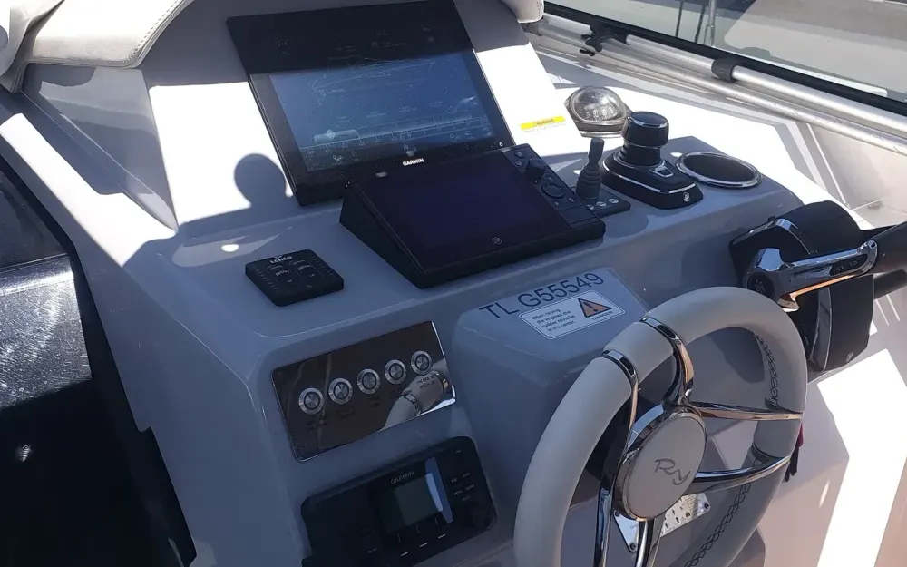 slider 2 Rio Yachts Daytona 34