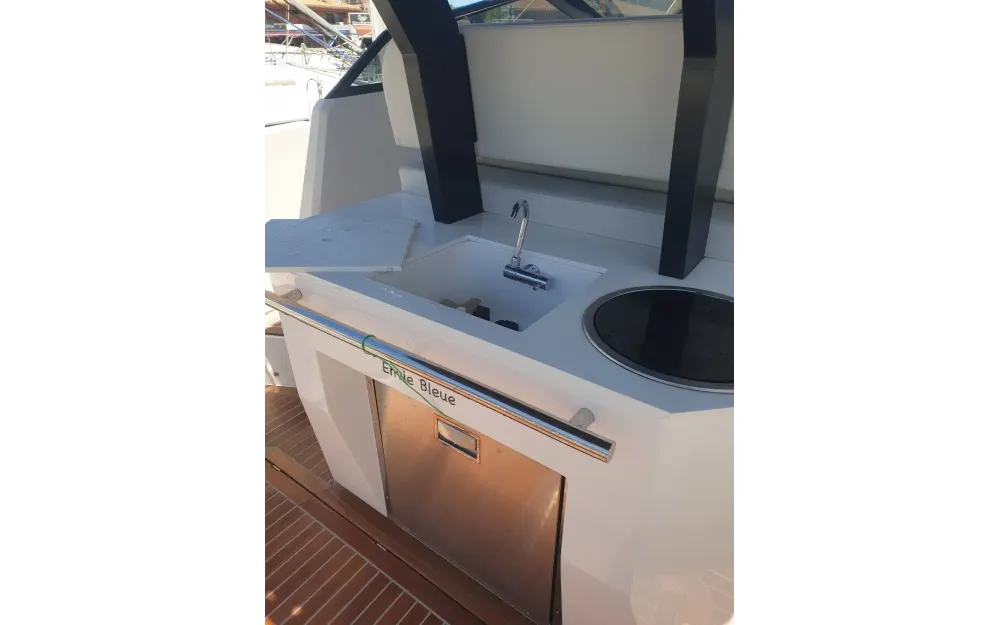 slider 4 Rio Yachts Daytona 34