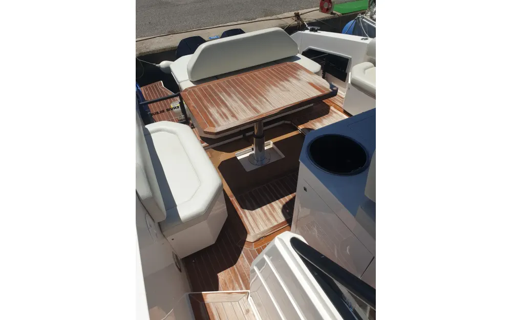 slider 6 Rio Yachts Daytona 34
