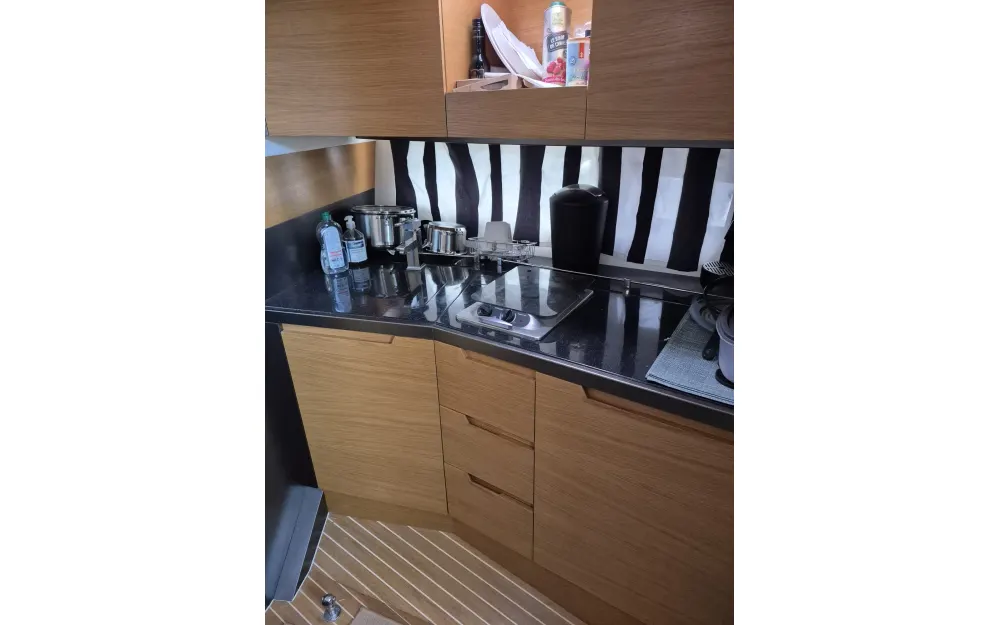 slider 6 Galeon  325 HTO