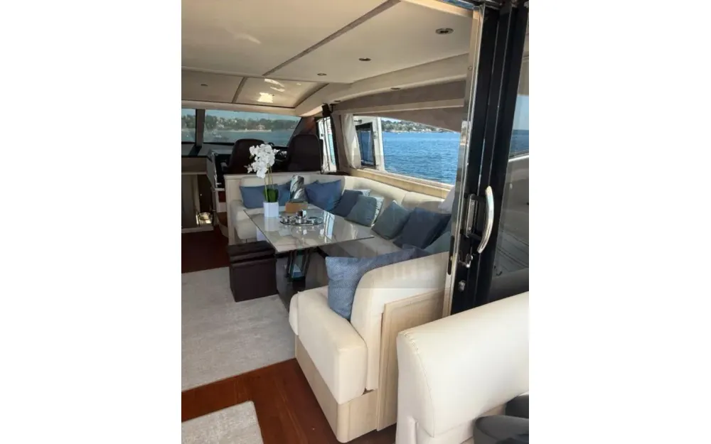 slider 6 Princess  V70