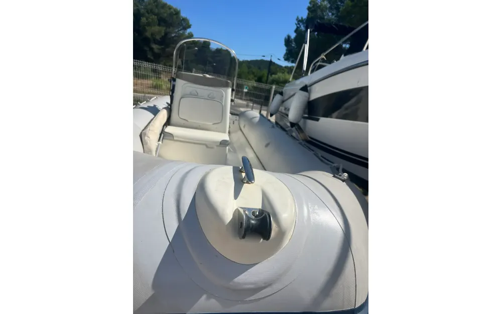 slider 12 Zodiac BOMBARD EXPLORER SB 550