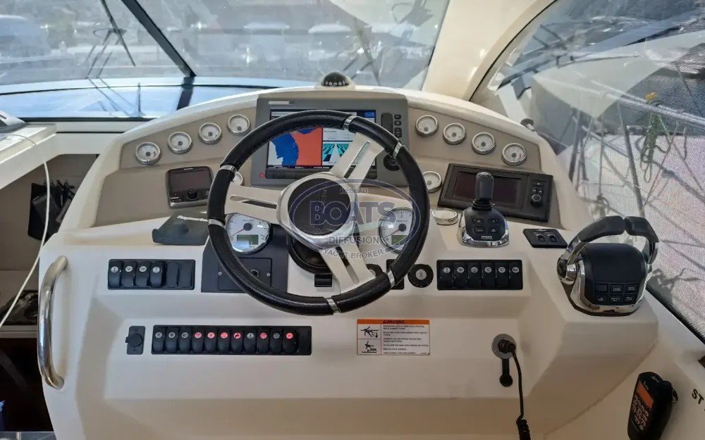 slider 12 Jeanneau Prestige 440 S