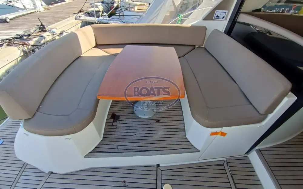 slider 2 Jeanneau Prestige 440 S
