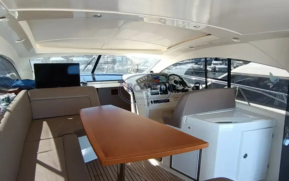 slider 4 Jeanneau Prestige 440