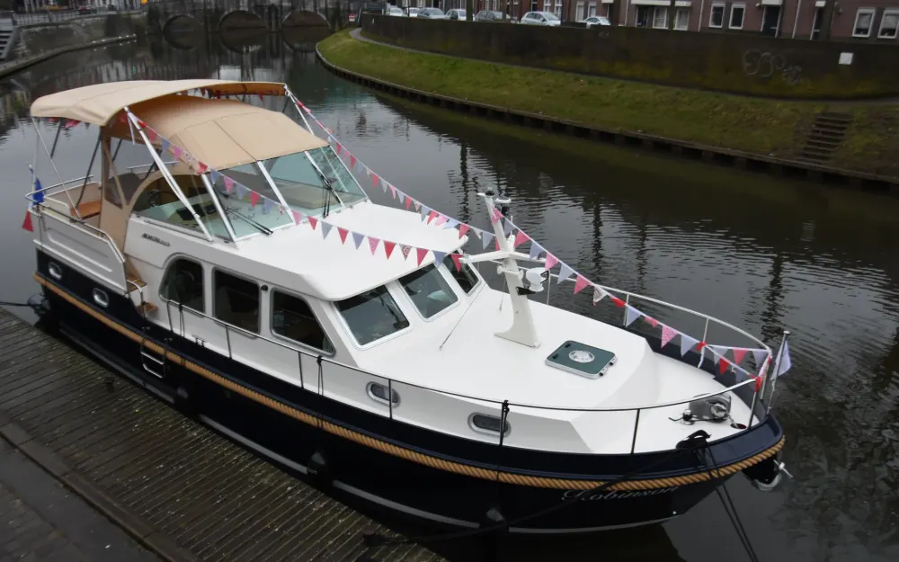 slider 17 Linssen Grand Sturdy 35