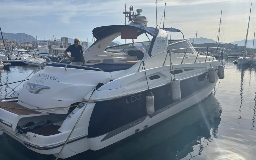slider 0 Cranchi Mediterranee 50