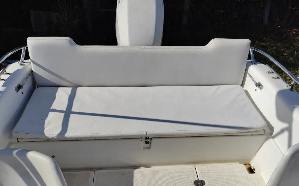 slider 7 Sessa Marine Oyster 18