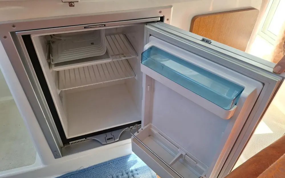 slider 7 Beneteau Antares 680