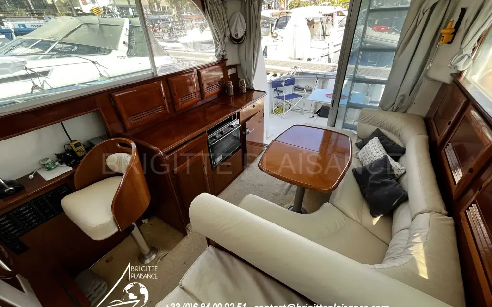 slider 2 Beneteau Antares 10.80