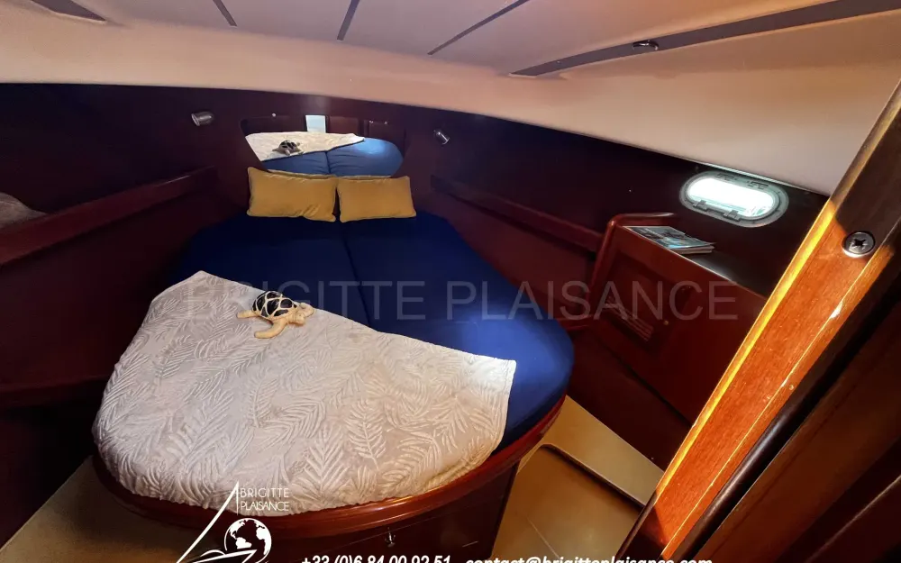 slider 4 Beneteau Antares 10.80