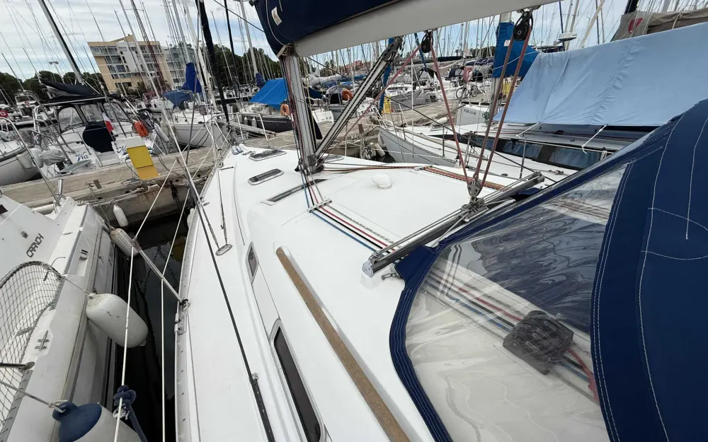 slider 8 Beneteau Oceanis 343 Clipper
