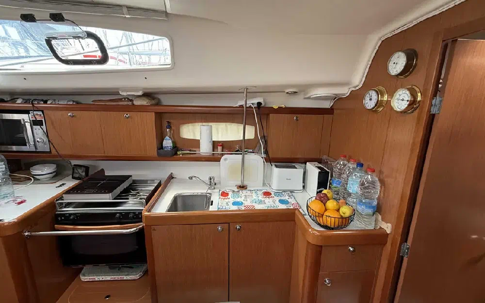 slider 25 Beneteau Oceanis 40