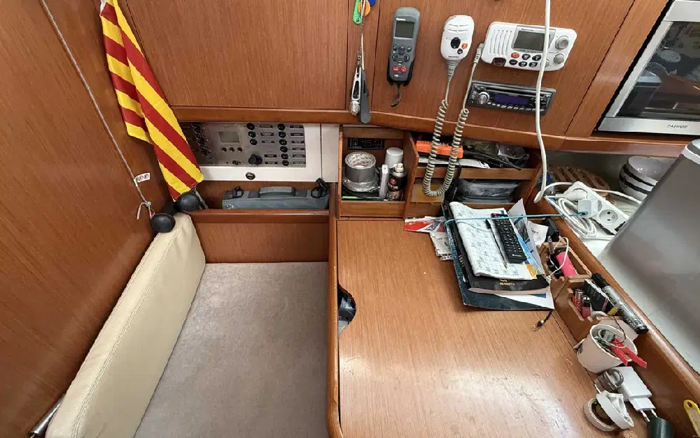 slider 26 Beneteau Oceanis 40