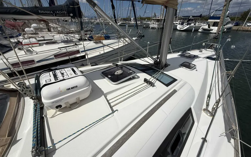 slider 8 Beneteau Oceanis 40