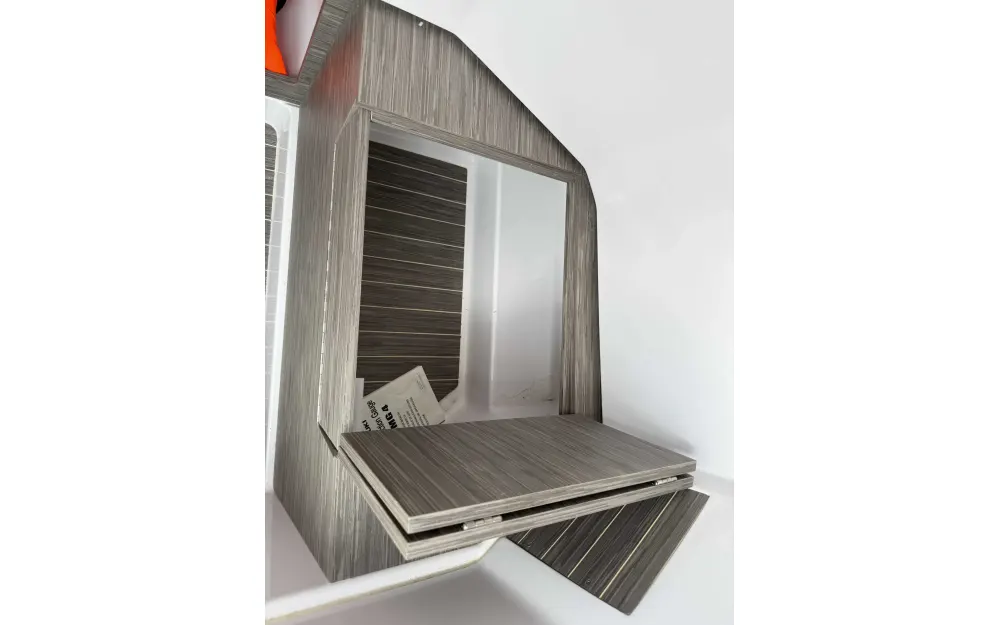 slider 13 Ranieri Voyager 22