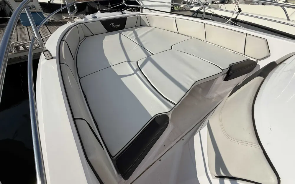 slider 5 Ranieri Voyager 22