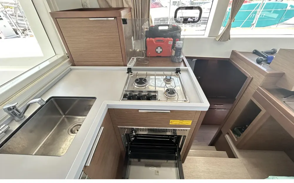 slider 27 Lagoon  40