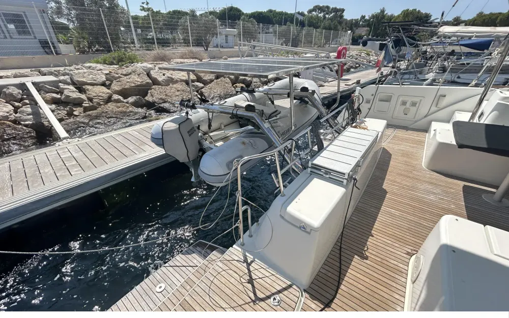 slider 31 Lagoon  40