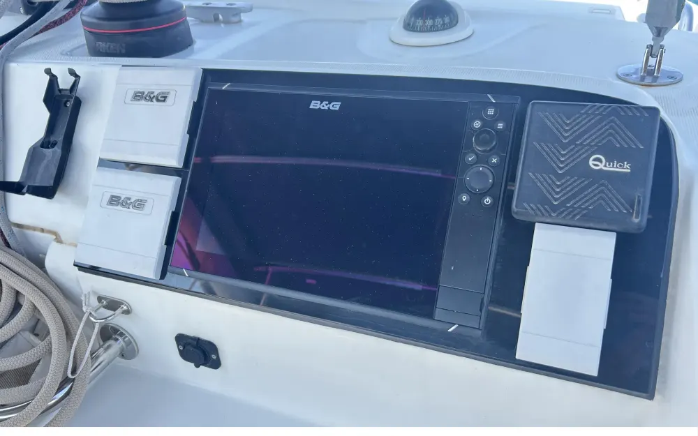 slider 33 Lagoon  40