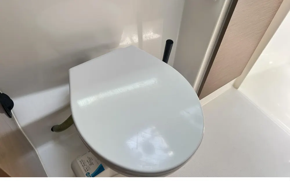 slider 37 Lagoon  40