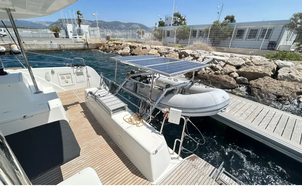 slider 41 Lagoon  40