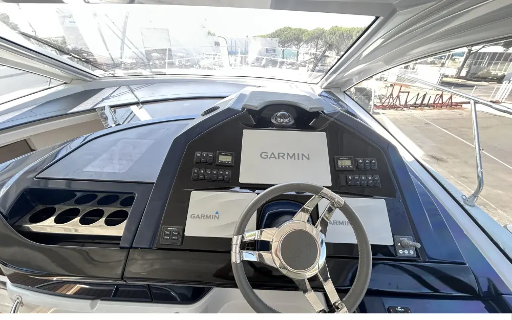 slider 15 Beneteau Gran Turismo 45