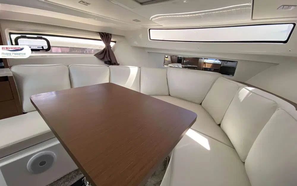 slider 16 Jeanneau Cap Camarat 10.5 WA