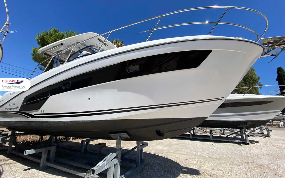 slider 2 Jeanneau Cap Camarat 10.5 WACap Camarat 10.5 Wa Serie 2