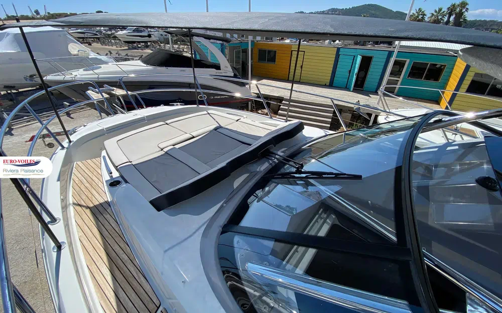 slider 5 Jeanneau Cap Camarat 10.5 WACap Camarat 10.5 Wa Serie 2