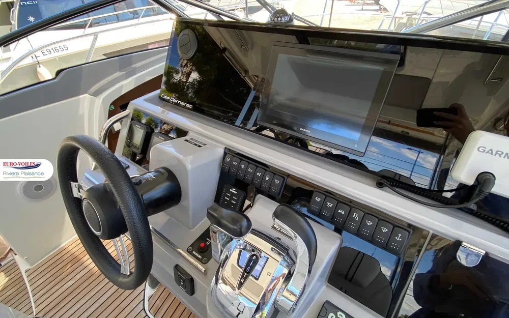 slider 6 Jeanneau Cap Camarat 10.5 WACap Camarat 10.5 Wa Serie 2